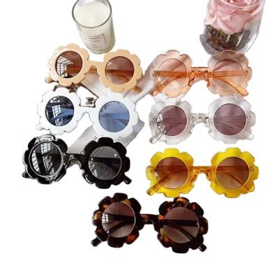 China Eyewear trade 2021 high quality hot style kids sunglasses cool fashion kids sunflower glass multi color baby sunglasses for sale