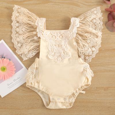 China Cotton 100% 7053 Baby 100%cotton Lace Newborn Ruffle Romper White Baby Clothes for sale