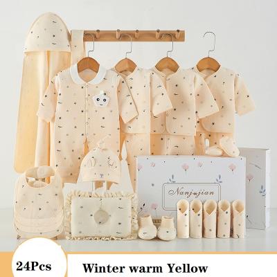 China 6686 Breathable Custom Newborn Gift Box Pure Cotton Baby Clothing Sets 18pcs 24pcs Casual Newborn Baby Clothes Set for sale