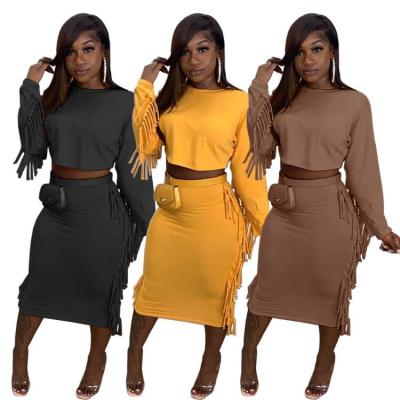 China 1750 Winter Women Fashion Tassel Anti-pilling Long Sleeve Dress Outfits Casual Two Piece Skirts Sets for sale