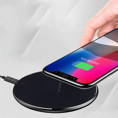 China High Quality Mobile Phone Mobile Phone Fast Charging Cheap Wireless Charger for sale