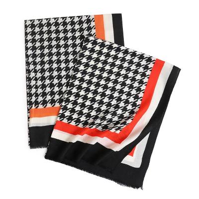 China 80s wool houndstooth print scarf women winter cashmere pashmina pashmina scarves luxury merino stoles for sale