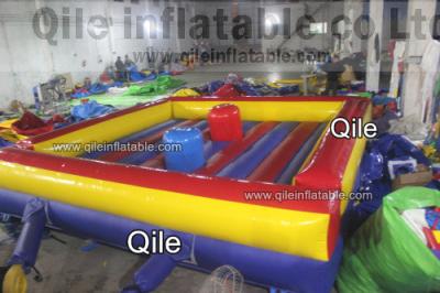 China Juegos inflables comerciales de los deportes, justa inflable al aire libre del gladiador en venta