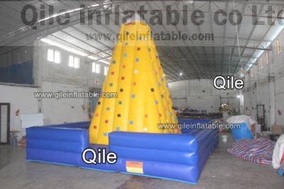 China 8M Multi-Style Pyramid Rock Climbing Wall , Inflatable Amusement Park for sale