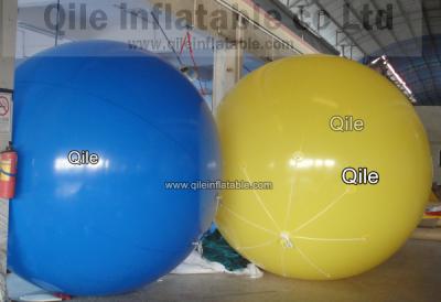 China Globos inflables azules amarillos de la publicidad para el diámetro de la publicidad comercial los 2.5m en venta