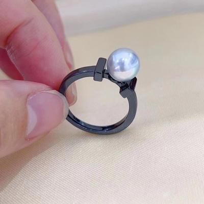 China 2023 new design FASHIONABLE Natural Freshwater Ring Neutral Style Gift Precision Design 925 Silver Pearl Double T Ring for sale