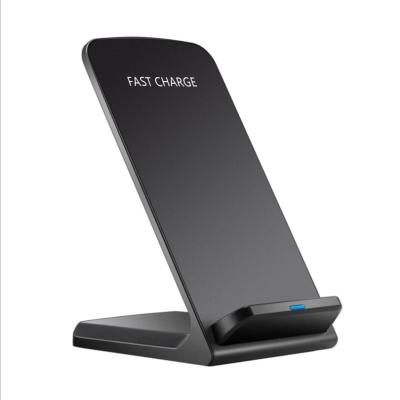 China Hot High Speed ​​Fast Wireless Charger Universal Vertical Fast Wireless Charger Mobile Phone Charging Qi Wireless Charger for sale