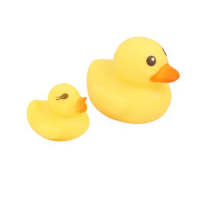 China Infant Kids (0-3 Years) Playing with Duck Baby Bath Squeeze Toys and Small Healthy Water Duck Rubber Duck for sale