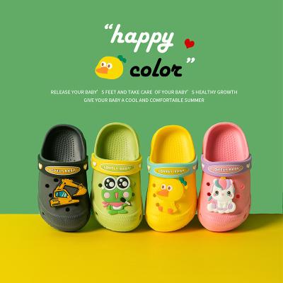 China Children's shoes light children's sandals 2021 summer new children's slippers baby boys girls sandals baby hole shoes for sale