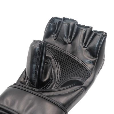 China Universal Wholesale Muay Sandbag Muttahida Majlis-e-Amal Thai Finger Gloves Boxing Gloves Muttahida Majlis-e-Amal Half Finger Gloves for sale