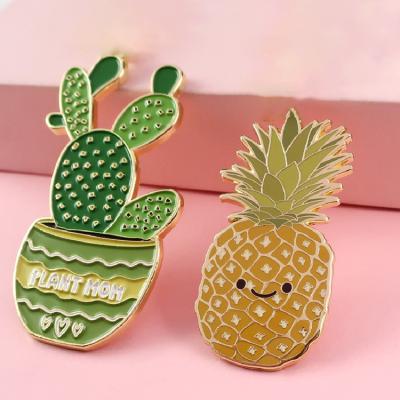 China Europe factory custom metal fruit pineapple pin badges for apparel for sale