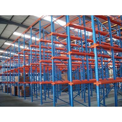 China Corrosion Protection Heavy Duty Pallet Racking Drive-In System For Cold Room Storage for sale