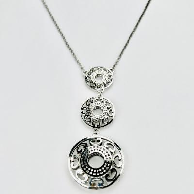 China Fashionable Hot Selling High Quality Round Circle Cavity Tri Patterned Silver Stainless Steel Pendant Necklace for sale