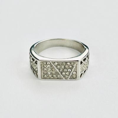 China Fashionable Wholesale Trendy Customized Pave Diamond Engagement Silver Stainless Steel Ring For Women for sale