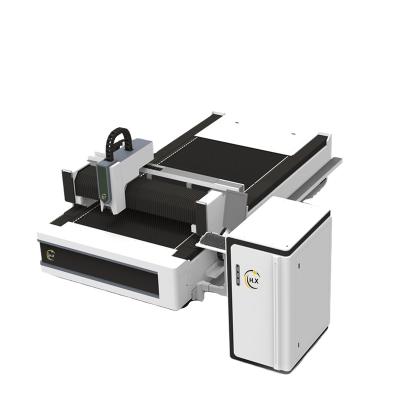 China SERVO-MOTOR 1000w 1500w 2kw Fiber Lazer cutter 1530 CNC Fiber Laser Cutting Machine For CS Stainless Steel Metal For Sale for sale