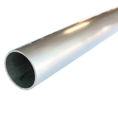 China Warm gekleurd 6060 t5 Aluminiumbuis Diameter 16mm 20mm 32mm Voor spoorverkeer Klasse 1000serie-7000serie Te koop