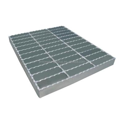 China Widely Used Floor Grate Stainless Steel 12x12 30x3 Anti Skid Steel Grating Diamant Corrugated Steel Grating for sale