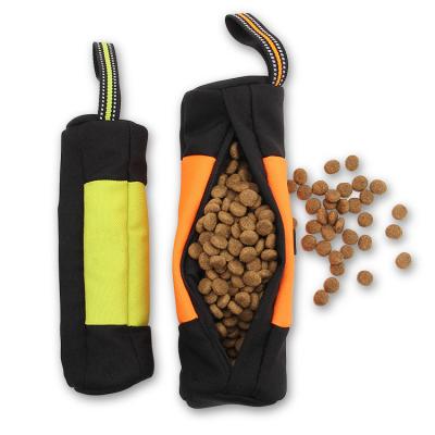 China Viable Fashion Portable Dog Snack Bag Outdoor Dog Training Bag for sale