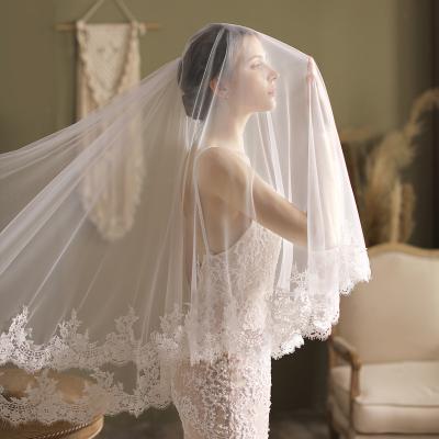 China Layer of new wedding decoration double headdress dress exquisite water-soluble lace with hair comb photo studio bridal headdress for sale