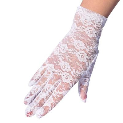 China New Women's Breathable Thin Lace Short Gloves Outdoor Touring Sunshade Tag Gloves for sale