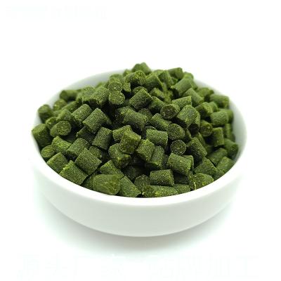 China Skin & Coat Health Healthy Single Ingredient Cat Treat Feed Food Freeze Dried Catgrass Carved Pet Food for sale