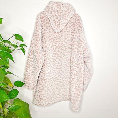 China Breathable goods in plain coral women's running high quality home pajamas fleece hoodies for sale