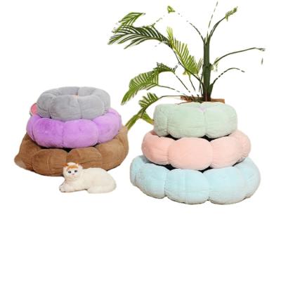 China Travel Winter Hot Sale Custom Dog's Nest Mat Flower Round Plush Soft And Comfortable Pet Beds for sale