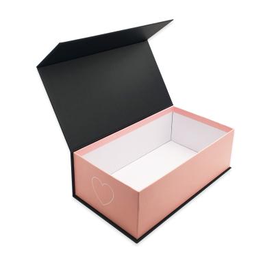 China Handmade Design Boxes Gift Box Custom Logo Luxury Black Clothing Magnetic Folding Packaging Box Premium for sale