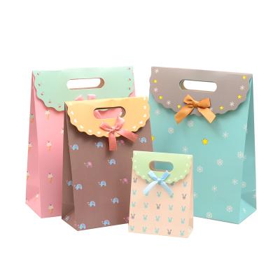 China Recycled Materials Clamshell Buckle Custom Paper Bag for sale