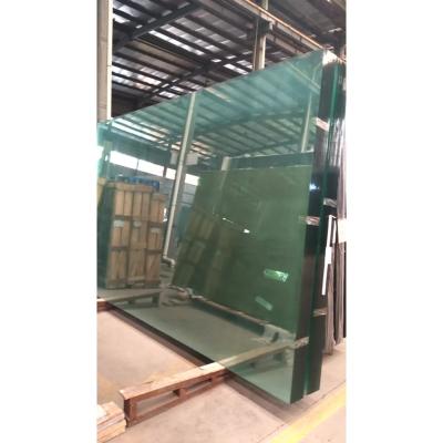 China 3/3.2/4/5/6/8/10/12mm Tempered Glass Iron Free Low Iron Glass with CE Certification for sale