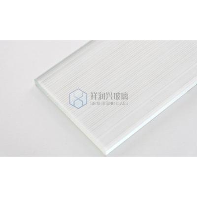 China 6mm Extra Claros Vidro Flutado com Padrão Tri-Prisma Transforme suas Instalações de Lazer à venda