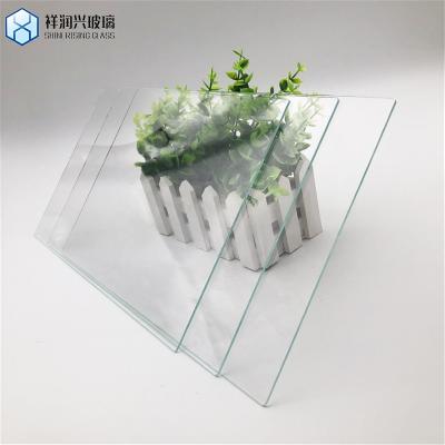 China Custom 10mm Clear Tempered Glass Panels for Decks Heat Resistant Building Material for sale