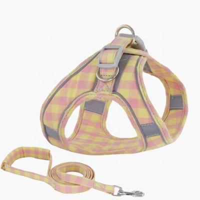 China Reflective Comfortable Explosion-proof Mixed Style Collar Dog Leash Vest Adjustable Dog Rope Carrier Harness for sale