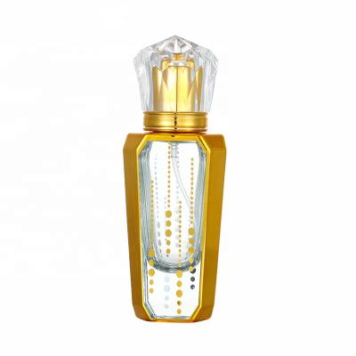 China Stock 30ml Supplied Cosmetic Plated Carrot Glass Bottle In Separate Spray Press Empty Perfume Bottles Packed In Plain GIF for sale