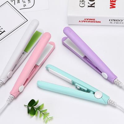 China High Quality Professional Customized 20W Heating Dual Mini Electric Hair Straightener Portable Wet and Dry for sale