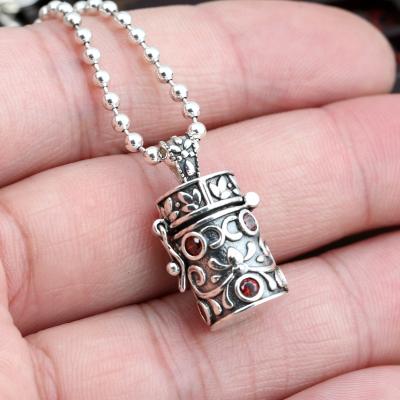 China Landy S925 Sterling Silver Vintage Silver Exquisite Small Box Cylinder TRENDY Gemstone Pendant Necklace for sale