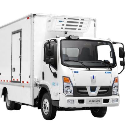 China 7.4T 96.76kWh Electric Freezer Van Mini Trucks New Energy Refrigerated Box Truck 96.76kwh for sale