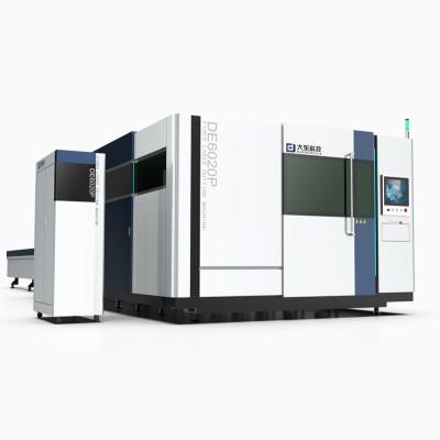 中国 Fiber Laser Cutting Machine Manufacturer CNC Laser For Metal Plate And Tube Dual Use machine 販売のため