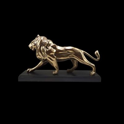 China Europe and America Lion Decoration Gift Resin Handicraft painted creative for sale