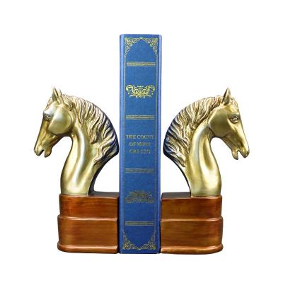 China Europe and America manufacturers provide new customized horse head book stand European style creative home decoration resin crafts for sale