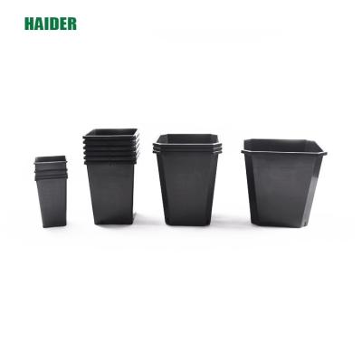 China Durable Plastic Flower Pot Square Shape 1 2 3 5 Gallon for sale