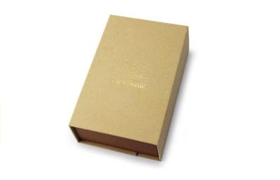 China Gold Stamping Folding Magnet Gift Boxes With PVC And Paper Card Insert for sale