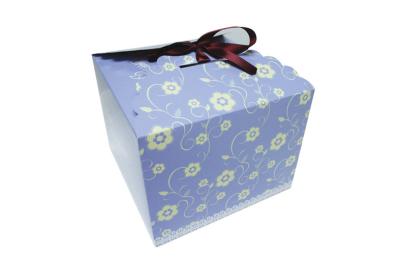 China Enviromental Printing Box Packaging , Fancy Birthday Paper Cake Boxes for sale