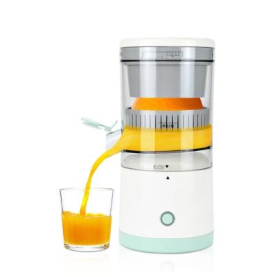 China Mini Electric Juicer Portable Mixer Juicer Separator Pressure Filling Juicer Lemon Maker Cup Machine USB Car Wholesale for sale