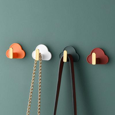 China Creative Cloud Shape Modern Wall 4 Pcs No-trace Non-trace Kitchen Bathroom Wall Hooks for sale