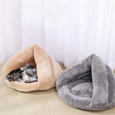 China Viable Pet Kennel Winter Thickening Warmth Cat Mat Cat Sleeping Bed Slippers Style Pet for sale