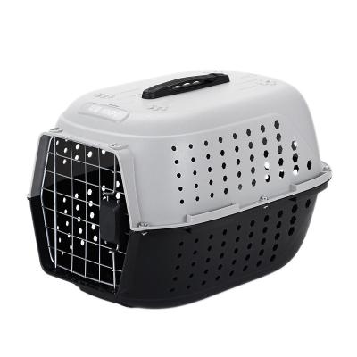 China Luxury Breathable Portable Plastic Pet Cage Dog Cat Crate Carrier Pet Travel Supplies for sale