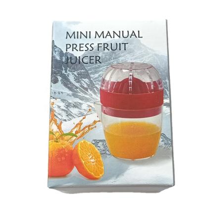 China Hot Selling Good Quality Mini Size Viable Manual Citrus Juicer Lemon Juicer Blender Fruit Squeezer Orange Squeezer for sale