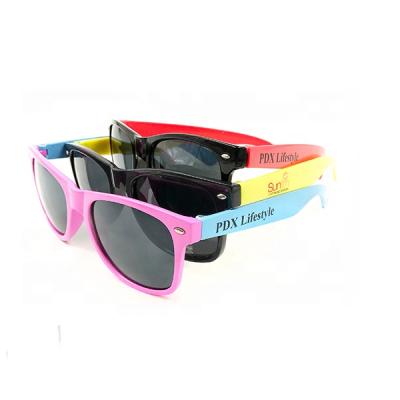 China Cheap wholesale custom made sports sun glasses summer sunglasses for sale