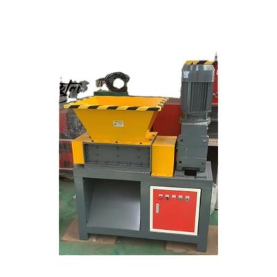 China Recycle Waste Plastic Pipe Cable Shredding Scrap Tire Recycling Equipment Tire Shredder Machine for sale